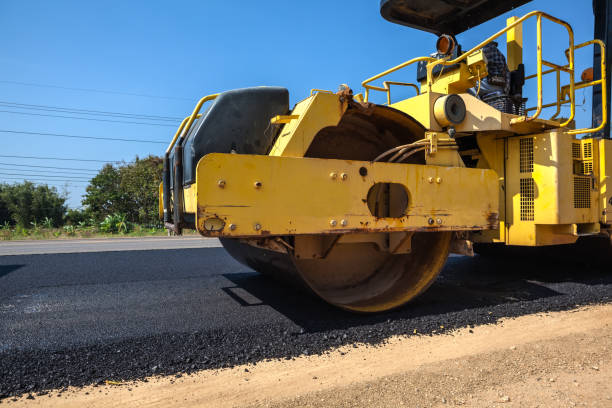 Best Affordable Driveway Pavers  in Lake Geneva, WI
